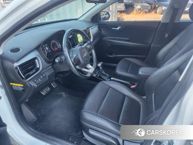 Kia Stonic 2019 Белый из Кореи, фото 2