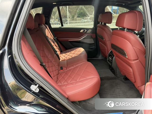 BMW X5 2023 Черный из Китая, фото 2