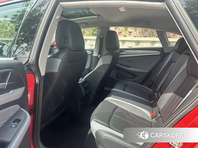 Volkswagen Lingdu 2023 Красный из Китая, фото 2