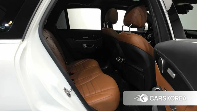 Mercedes-Benz GLC-Class X253 2022 Белый из Кореи, фото 2