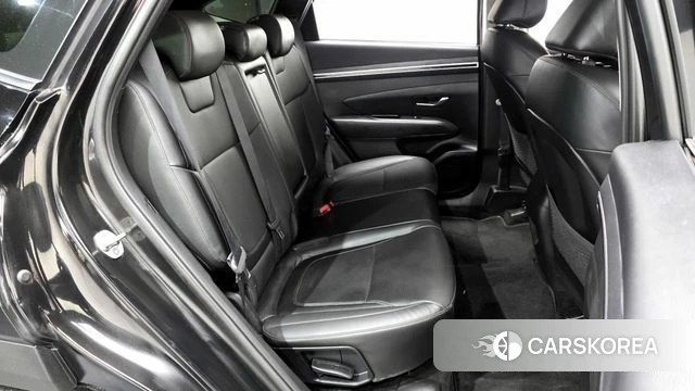 Hyundai Tucson (NX4) 2021 Черный из Кореи, фото 2