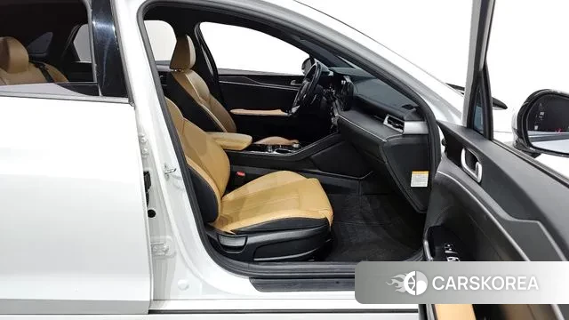 Kia K5 Hybrid 3rd Generation 2022 Белый из Кореи, фото 2