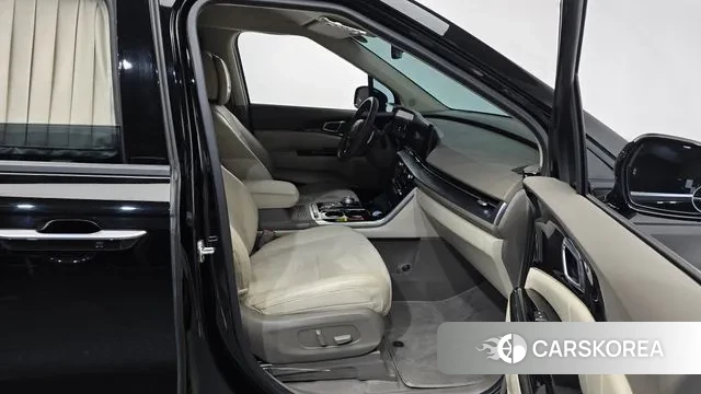 Kia Carnival 4th generation 2022 Черный из Кореи, фото 2