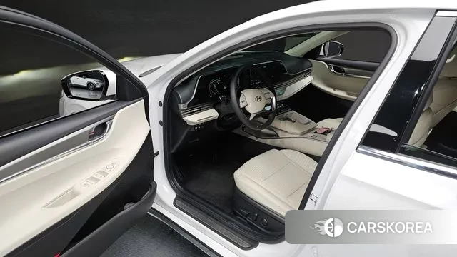 Hyundai The New Grandeur IG Hybrid 2021 Белый из Кореи, фото 2