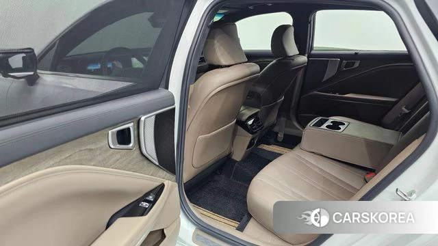 Kia K8 2023 Белый из Кореи, фото 2