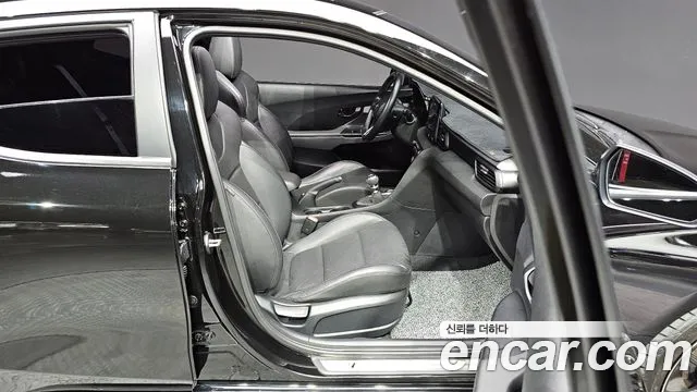 Hyundai Veloster (JS) id 2646296 из Кореи 2