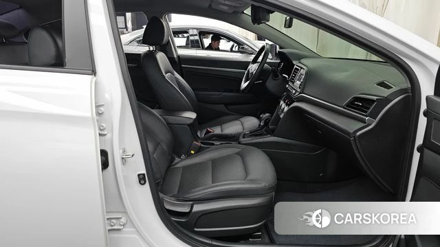 Hyundai The New Avante AD 2019 Белый из Кореи, фото 2