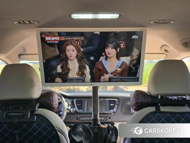 Kia The New Carnival 2019 Серый из Кореи, фото 2