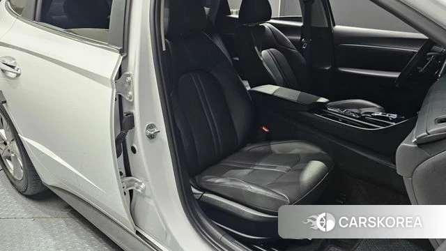Hyundai Sonata (DN8) 2019 Белый из Кореи, фото 2