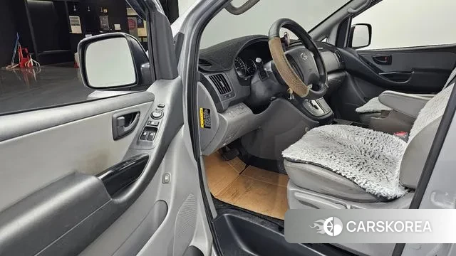 Hyundai The New Grand Starex 2018 Серебристо-серый из Кореи, фото 2