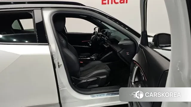 Peugeot 2008 Second generation 2021 Белый из Кореи, фото 2