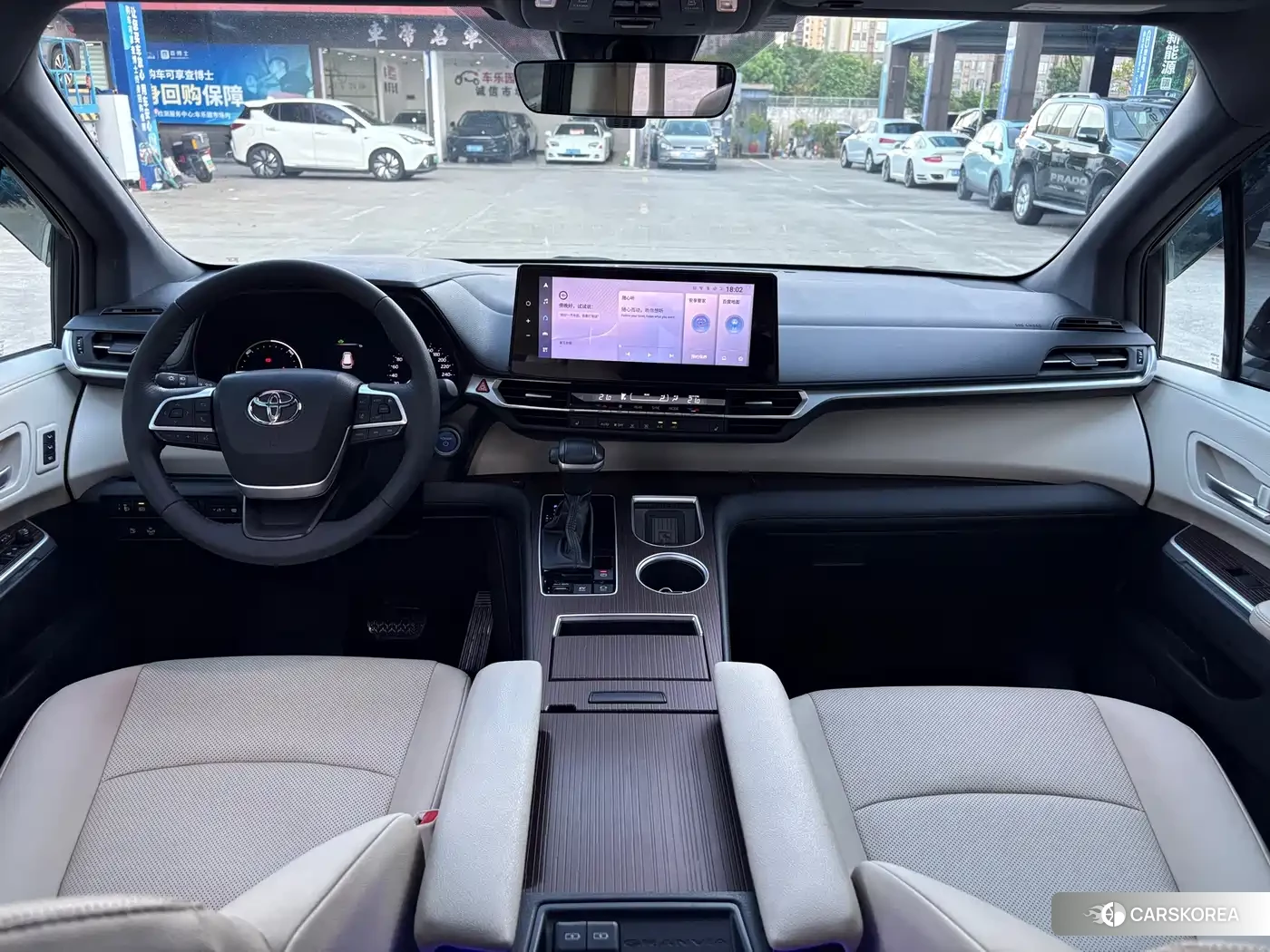 Toyota Grevia 2024 Черный из Китая, фото 2
