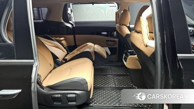 Kia Carnival 4th generation 2021 Черный из Кореи, фото 2