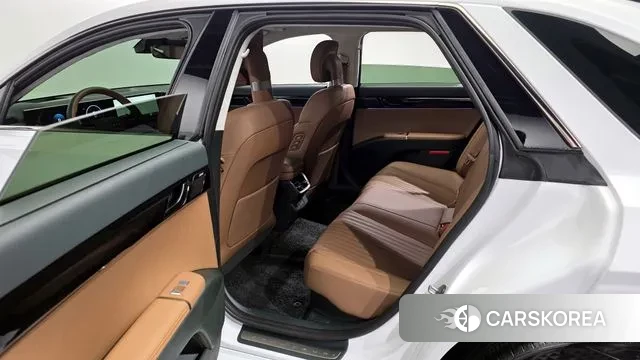 Hyundai Grandeur Hybrid (GN7) 2025 Белый из Кореи, фото 2