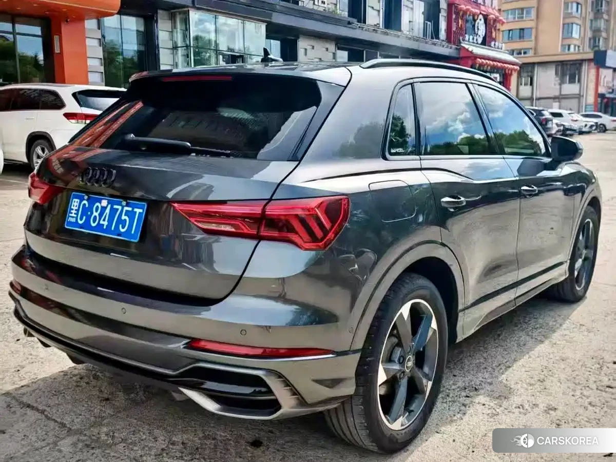 Audi Q3 2021 Silver/gray из Китая, фото 2