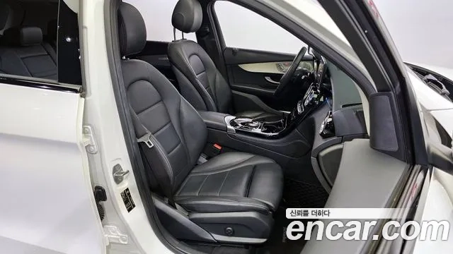 Mercedes-Benz GLC-Class X253 2018 Белый из Кореи, фото 2