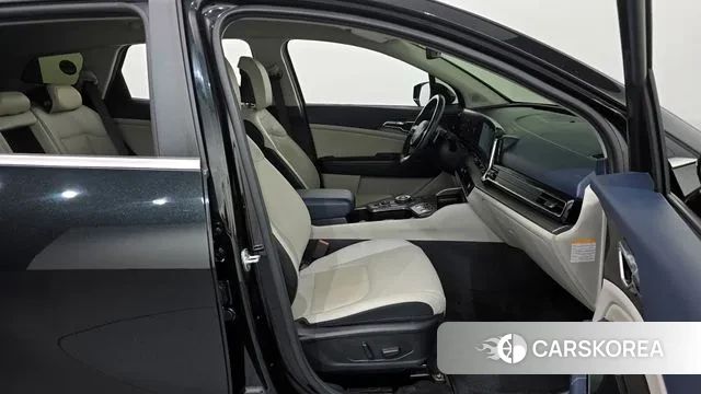 Kia Sportage 5th Generation Hybrid 2022 Черный из Кореи, фото 2