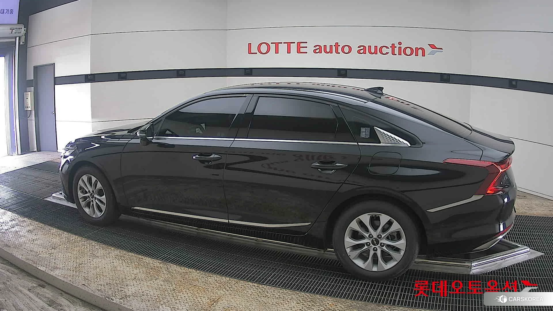 Kia K8 2022 Aurora Black Pearl из Кореи, фото 2