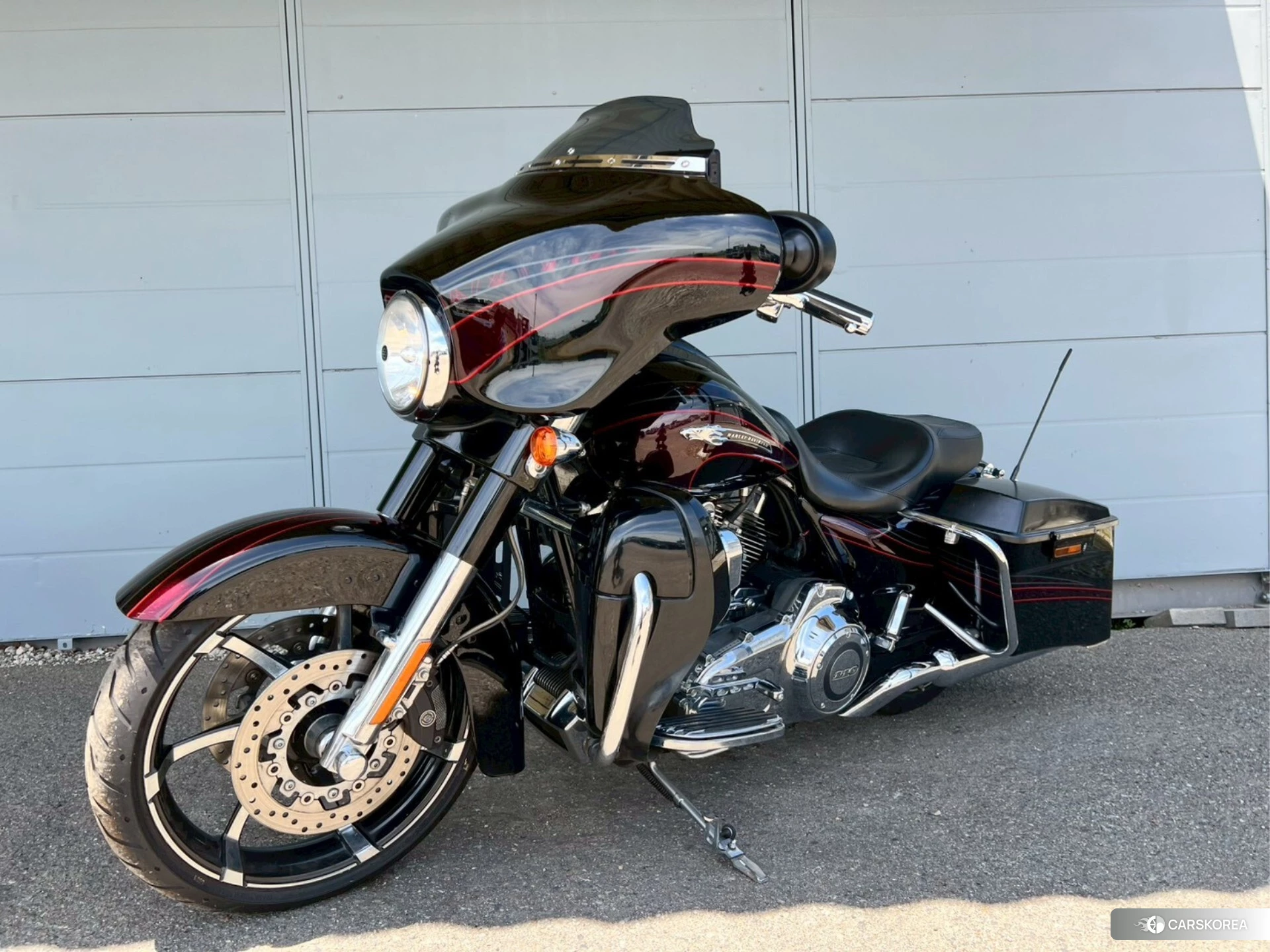 Проданный Harley-Davidson Street Glide FLHXSE1800 CVO 2011 из Японии, фото 4