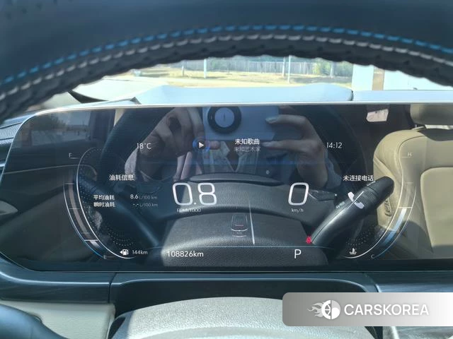Buick GL8 2023 Белый из Китая, фото 2