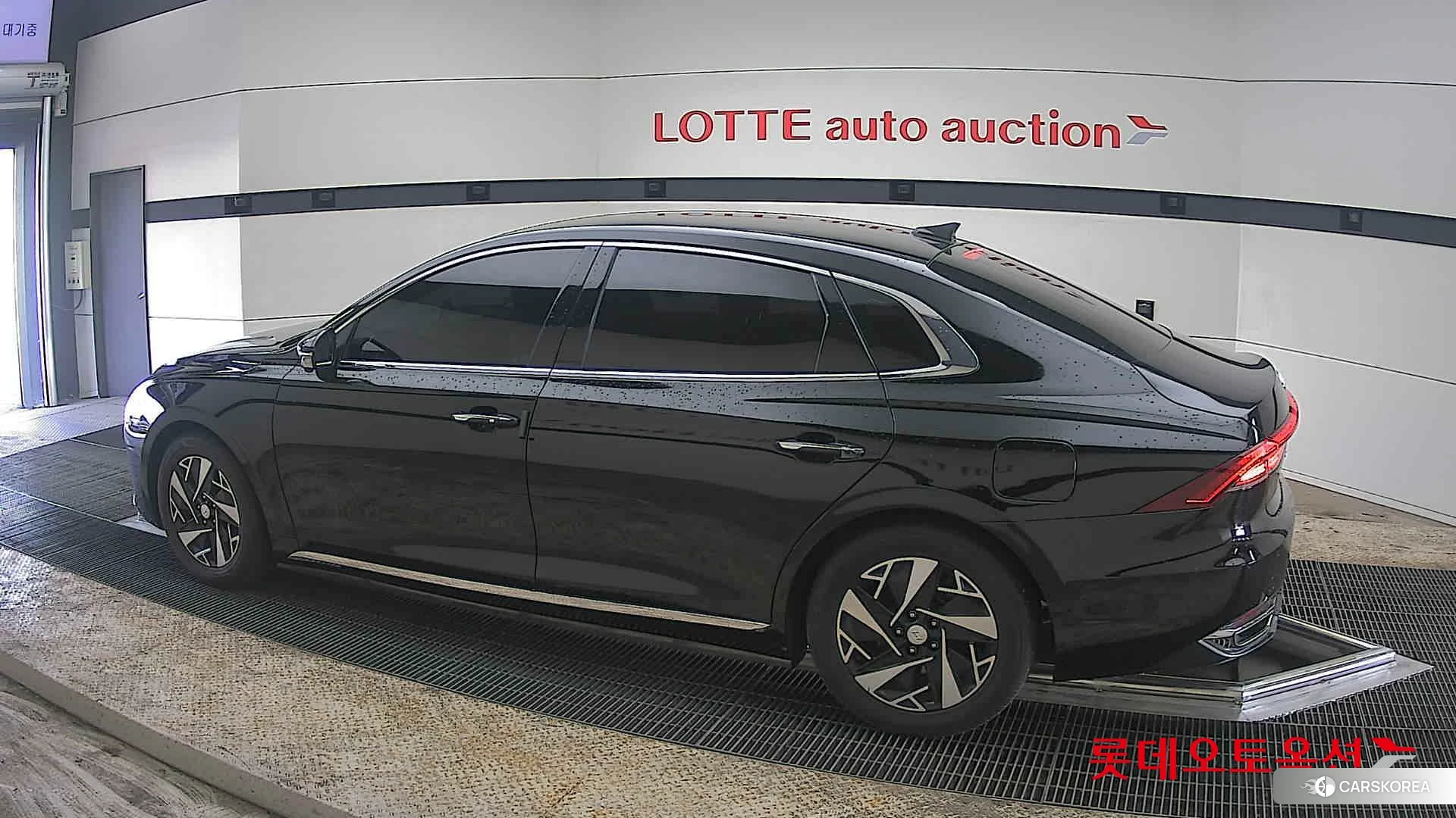 Hyundai Grandeur Hybrid 2021 Midnight Black из Кореи, фото 2