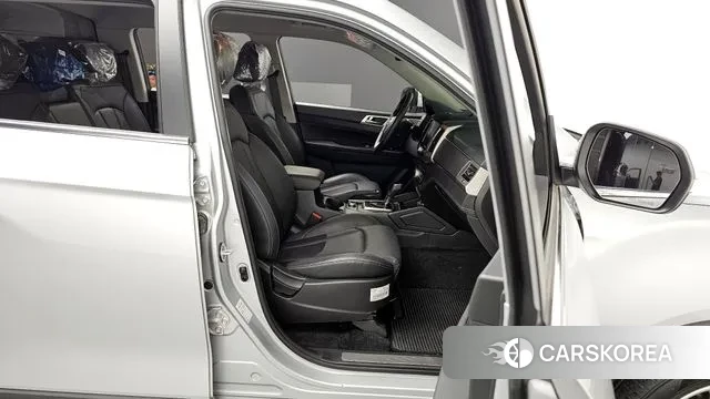 Ssangyong Rexton Sports 2018 Серебряный из Кореи, фото 2