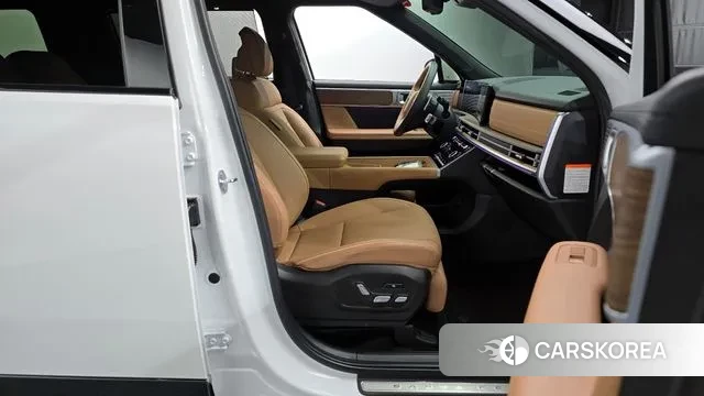 Hyundai Santa Fe (MX5) 2023 Белый из Кореи, фото 2