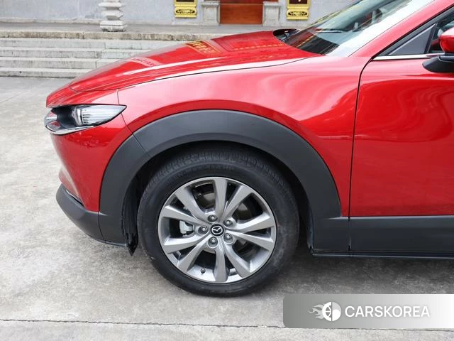 Mazda CX-30 2023 Красный из Китая, фото 2