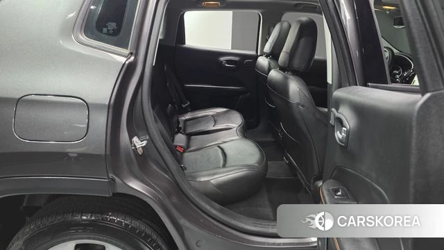 Jeep Compass 2nd Generation 2019 Серый из Кореи, фото 2