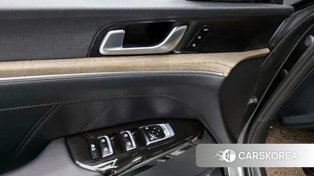 Kia K5 3rd generation 2023 Серый из Кореи, фото 2