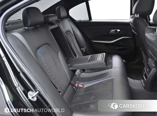 BMW 3 Series (G20) 2021 Черный из Кореи, фото 2