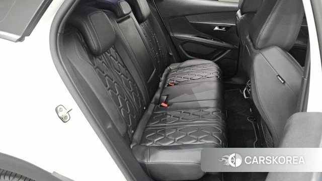 Peugeot 3008 second generation 2024 Белый из Кореи, фото 2