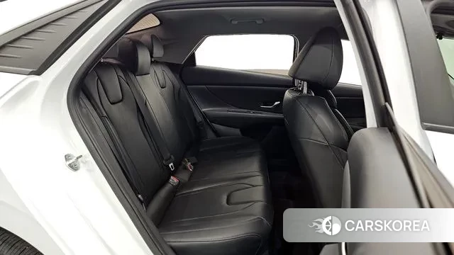 Hyundai Avante (CN7) 2022 Белый из Кореи, фото 2