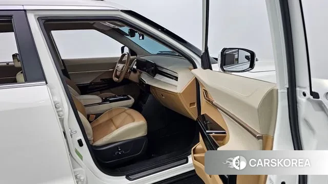 Ssangyong Actian 2nd Generation 2024 Белый из Кореи, фото 2