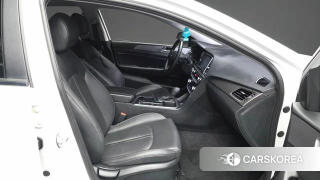 Hyundai Sonata New Rise 2019 Белый из Кореи, фото 2