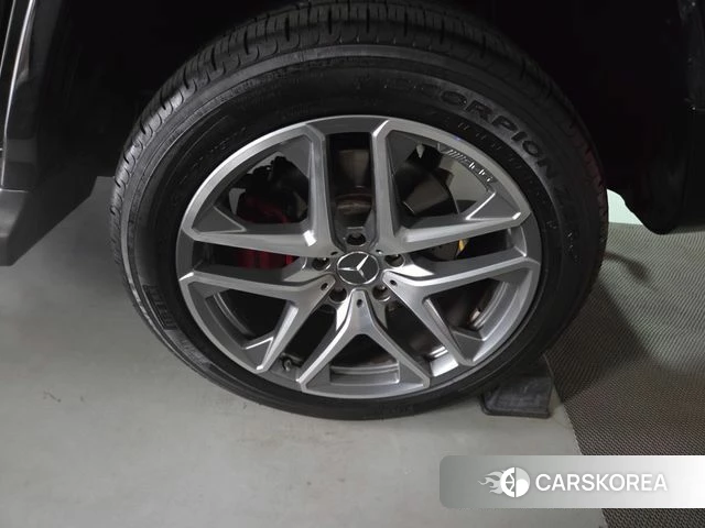 Mercedes-Benz G-Class W463b 2023 Черный из Кореи, фото 2