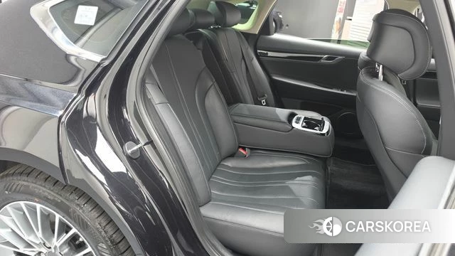 Genesis G80 (RG3) 2023 Черный из Кореи, фото 2