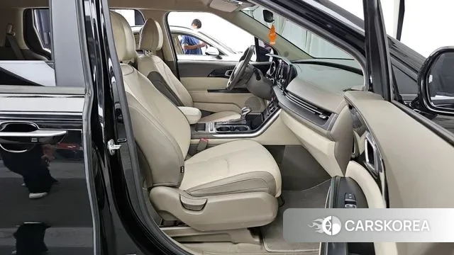 Kia Carnival 4th generation 2021 Черный из Кореи, фото 2