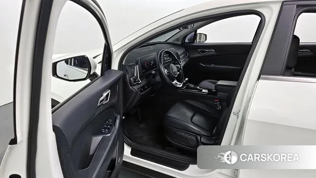 Kia Sportage 5th Generation 2022 Белый из Кореи, фото 2