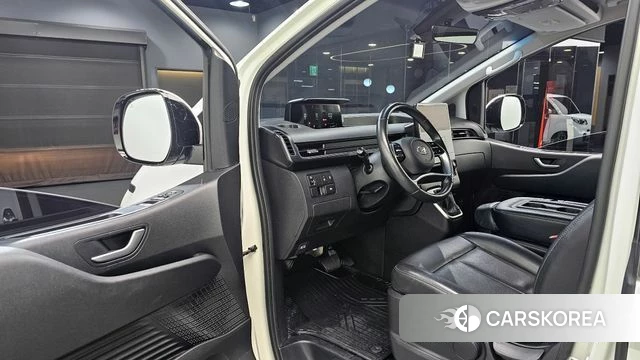 Hyundai Staria 2021 Белый из Кореи, фото 2