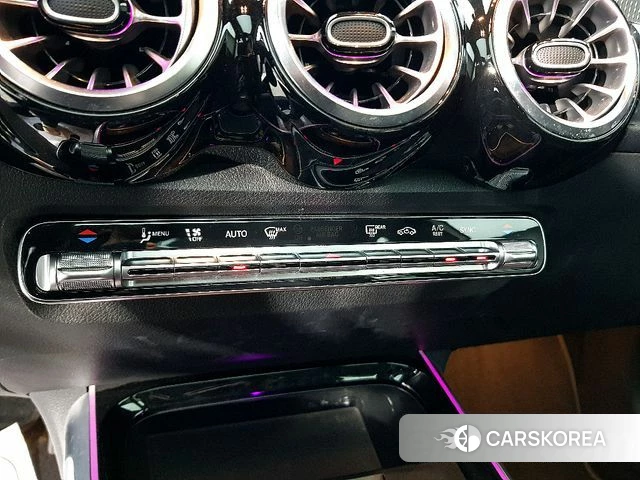 Mercedes-Benz GLB-Class X247 2022 Белый из Кореи, фото 2