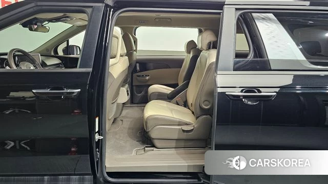 Kia Carnival 4th generation 2020 Черный из Кореи, фото 2