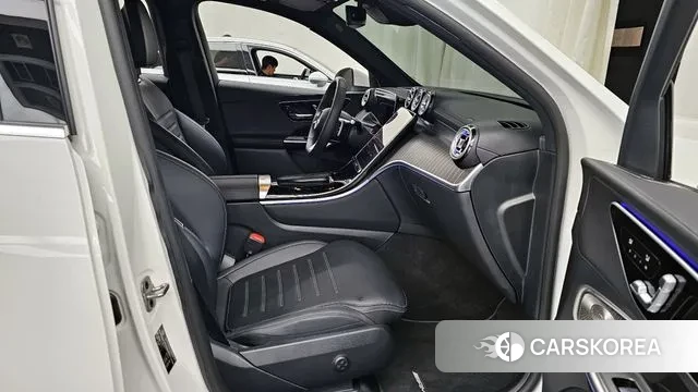 Mercedes-Benz GLC-Class X254 2024 Белый из Кореи, фото 2