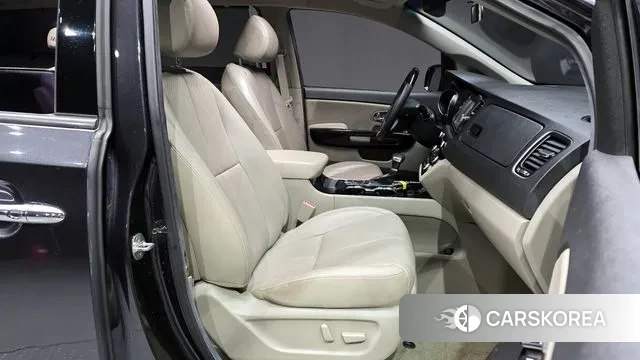 Kia The New Carnival 2018 Серый из Кореи, фото 2