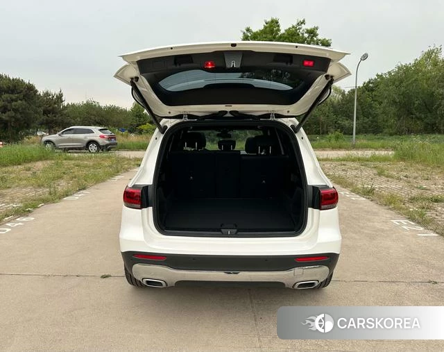Mercedes-Benz GLB 2022 Белый из Китая, фото 2