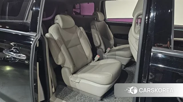 Kia The New Carnival 2018 Черный из Кореи, фото 2