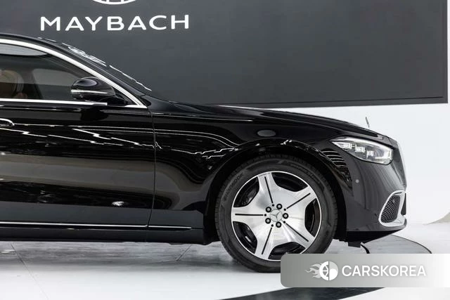 Mercedes-Benz Maybach S-class 2024 Черный из Китая, фото 2