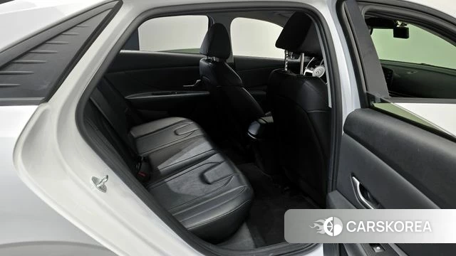 Hyundai Avante (CN7) 2021 Белый из Кореи, фото 2