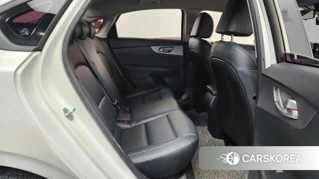 Kia Come New K3 2021 Белый из Кореи, фото 2