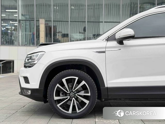 Volkswagen Tuyue 2023 Белый из Китая, фото 2